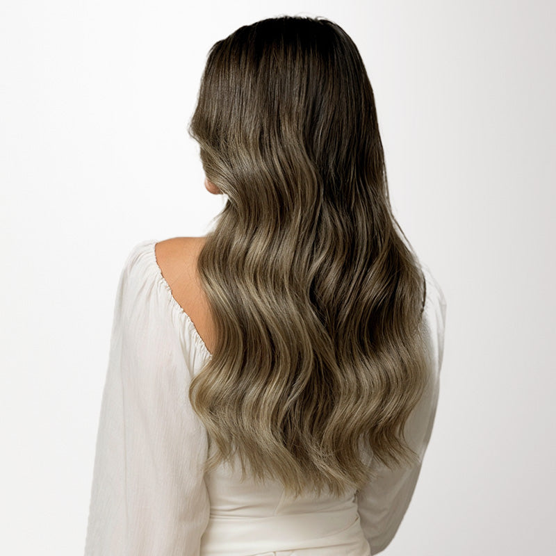 Honey Blonde Balayage (4/26/4) Tape-Ins 50g – 100% Remy Human Hair.
